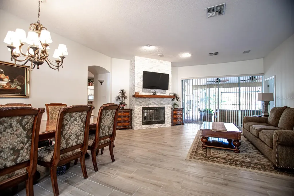 2897 Country Woods Lane Palm Harbor FL 34683