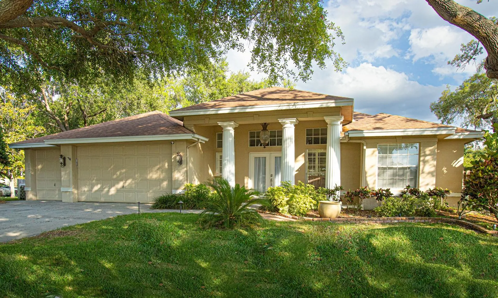 2897 Country Woods Lane Palm Harbor FL 34683