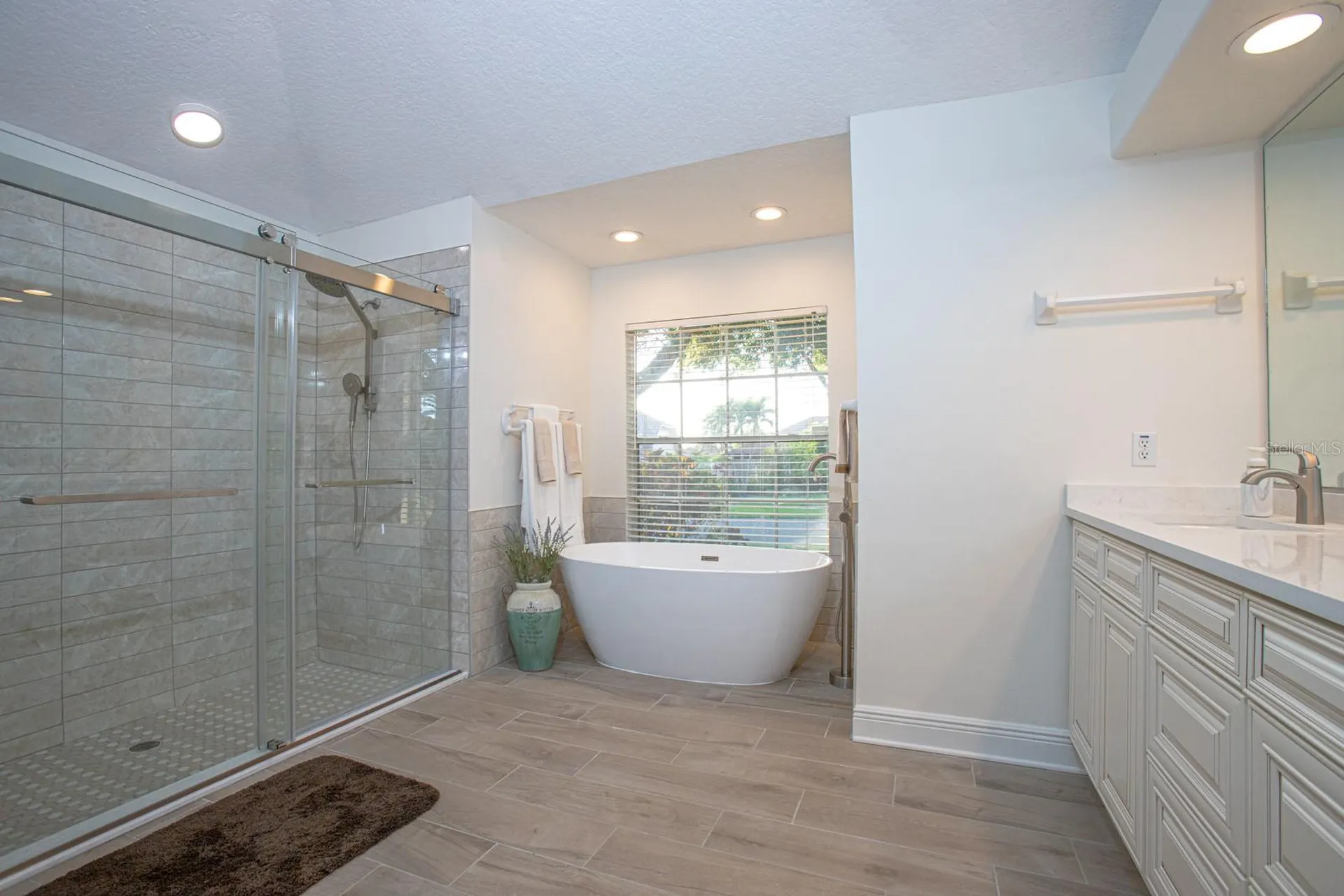 2897 Country Woods Lane Palm Harbor FL 34683
