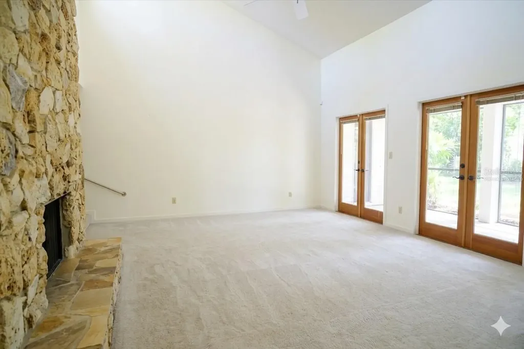 816 Pine Shadow Drive Apopka FL 32712