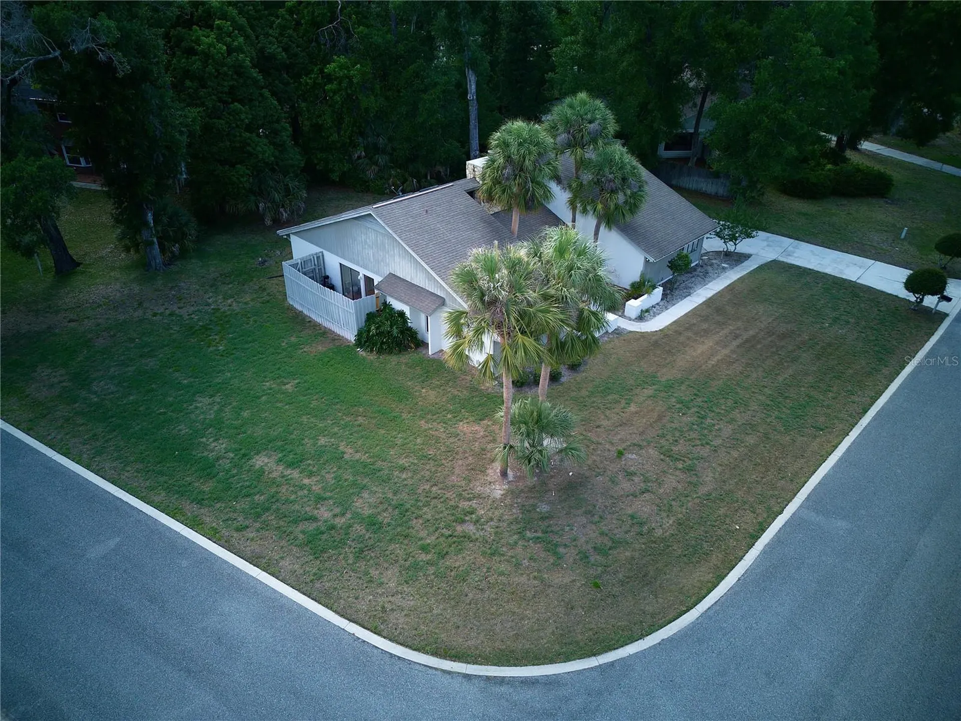 816 Pine Shadow Drive Apopka FL 32712