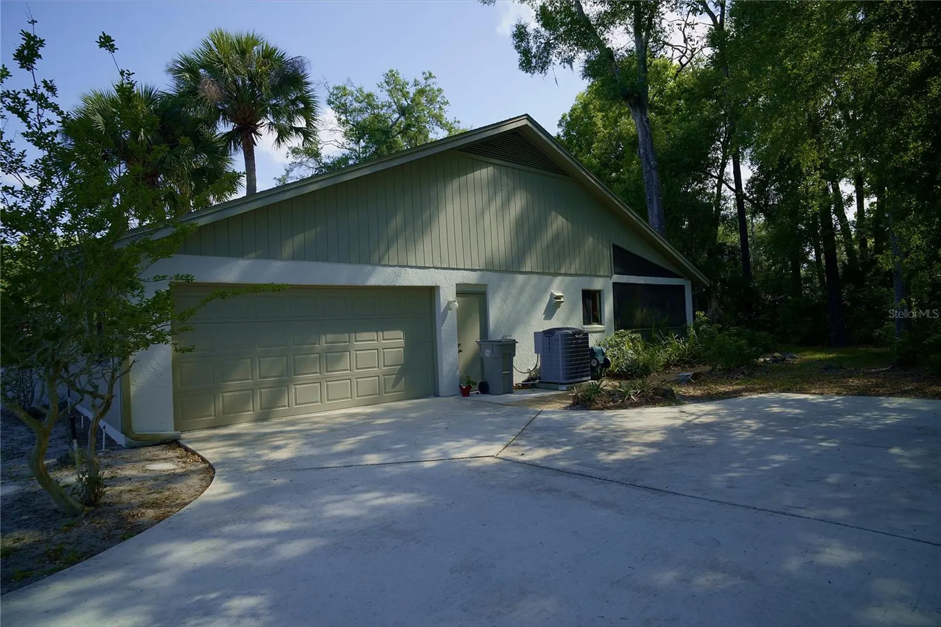 816 Pine Shadow Drive Apopka FL 32712