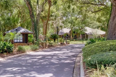 816 Pine Shadow Drive Apopka FL 32712