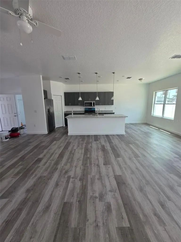 426 Eagle Drive Kissimmee FL 34759