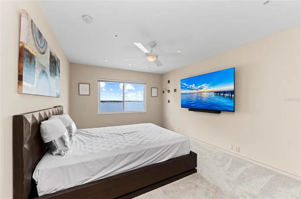 350 Golden Gate Point Sarasota FL 34236