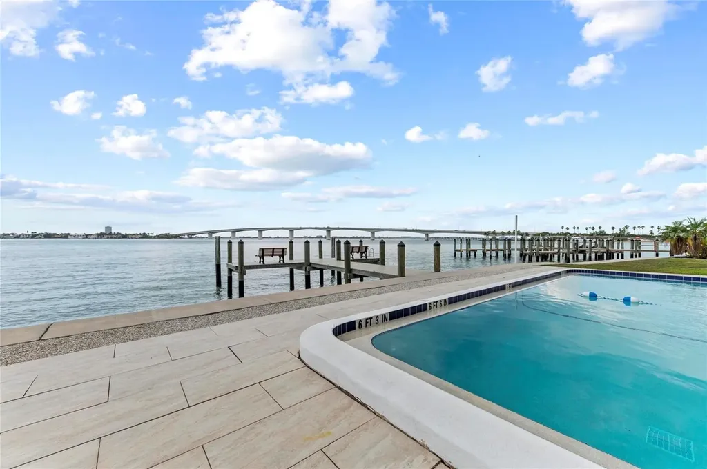 350 Golden Gate Point Sarasota FL 34236