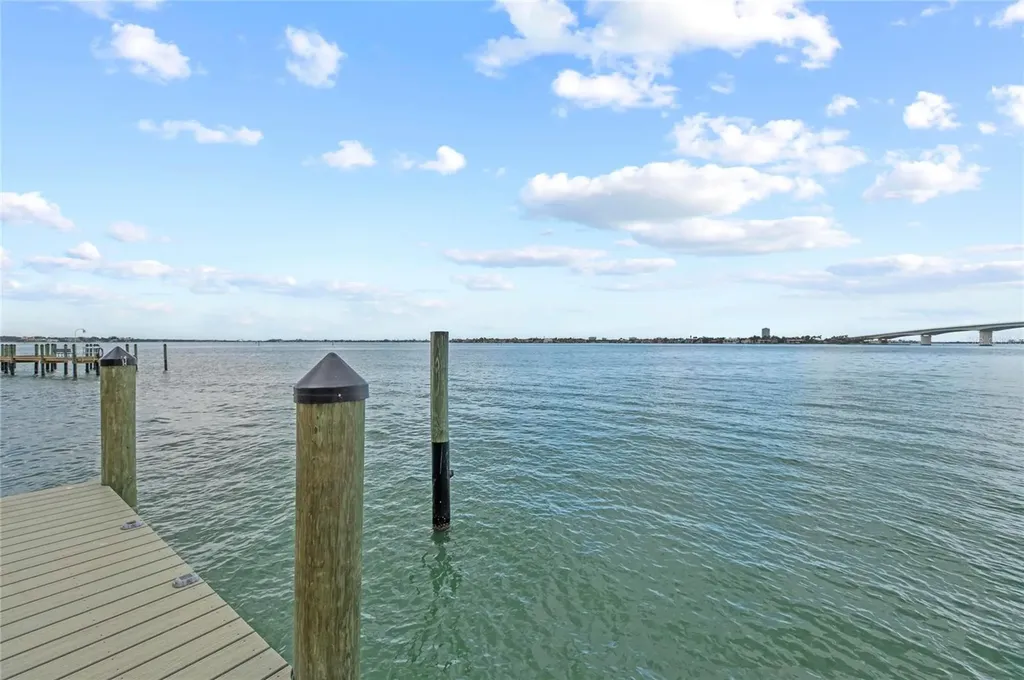 350 Golden Gate Point Sarasota FL 34236