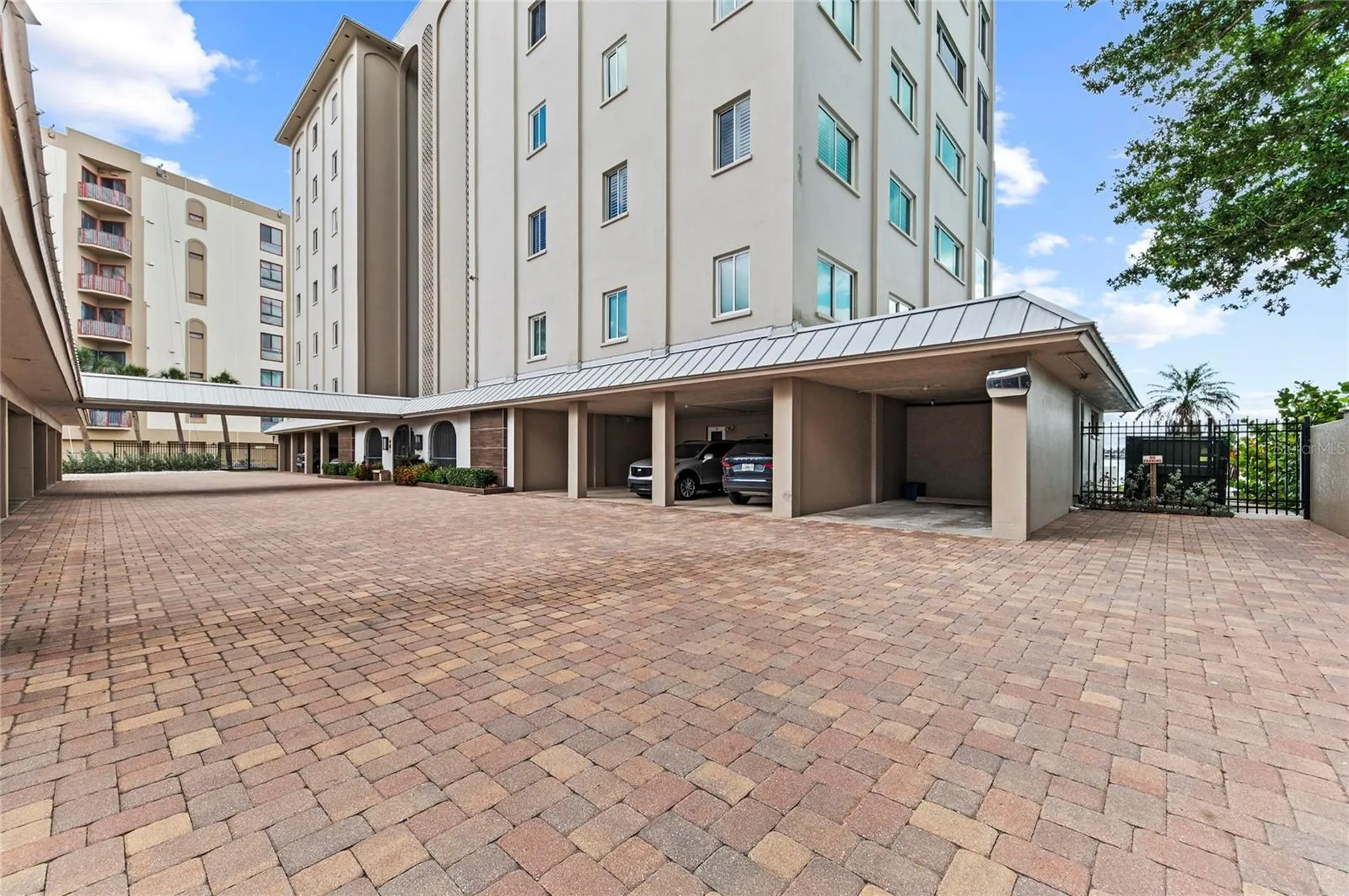 350 Golden Gate Point Sarasota FL 34236