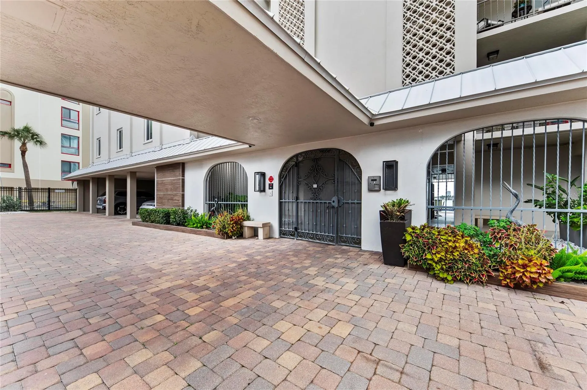 350 Golden Gate Point Sarasota FL 34236