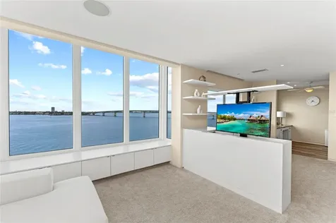 350 Golden Gate Point Sarasota FL 34236