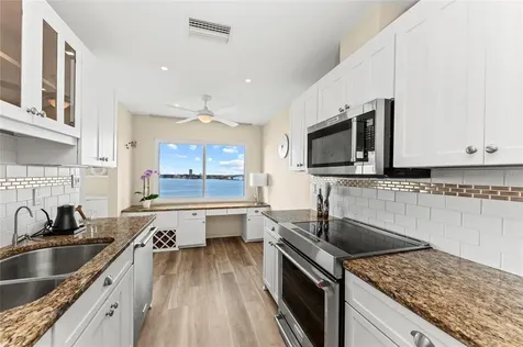 350 Golden Gate Point Sarasota FL 34236