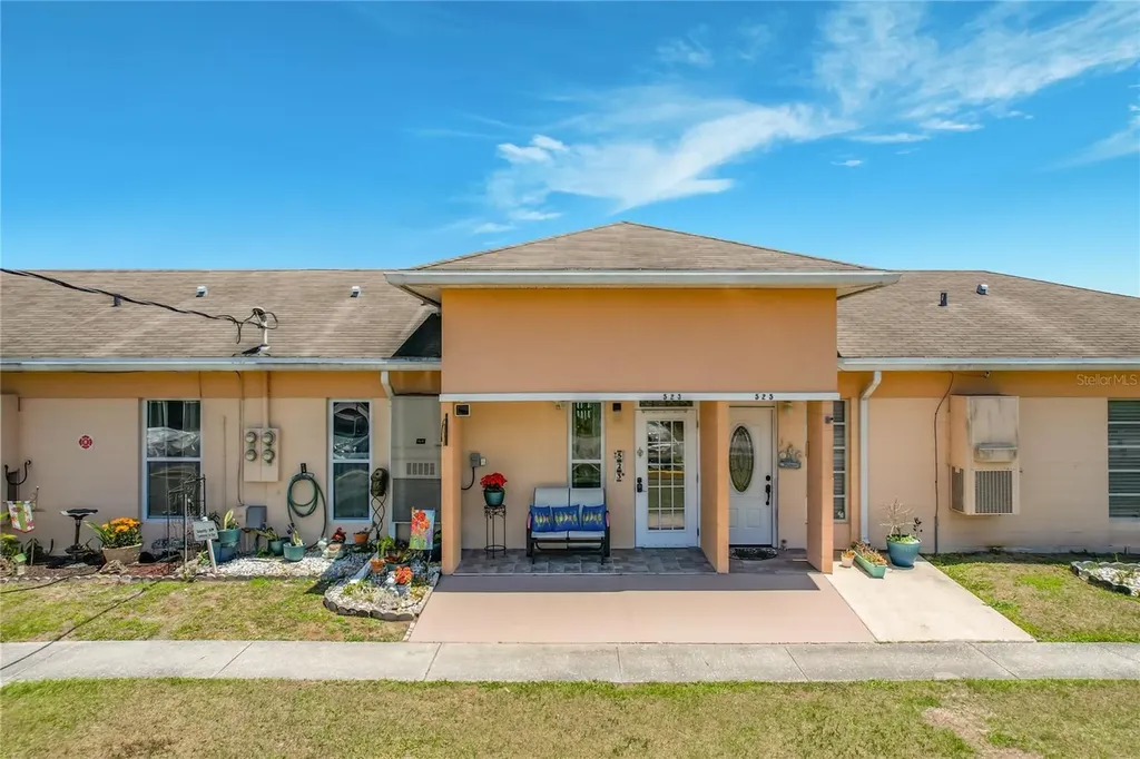 523 Club Circle Lake Wales FL 33898