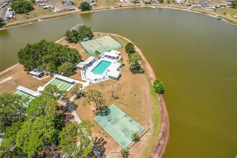 523 Club Circle Lake Wales FL 33898