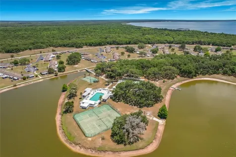 523 Club Circle Lake Wales FL 33898