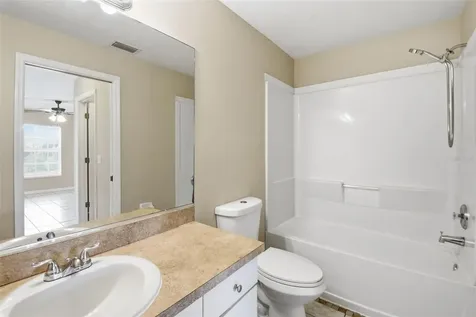 1812 34th Avenue E Bradenton FL 34208