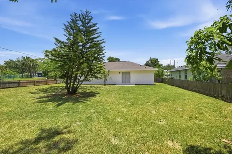 1812 34th Avenue E Bradenton FL 34208