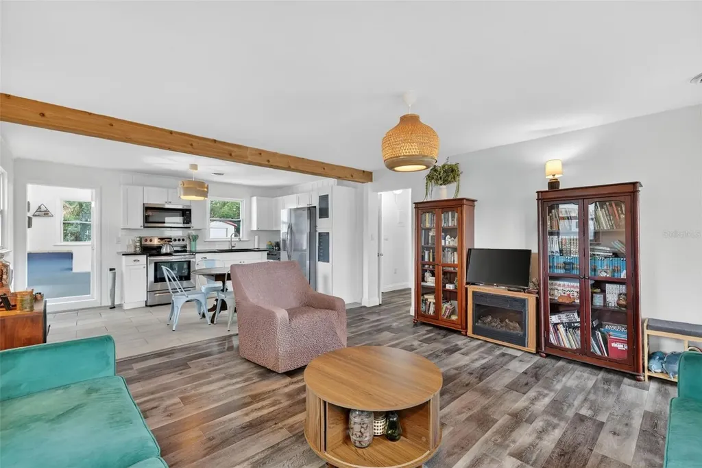 5537 Lake Street Mount Dora FL 32757
