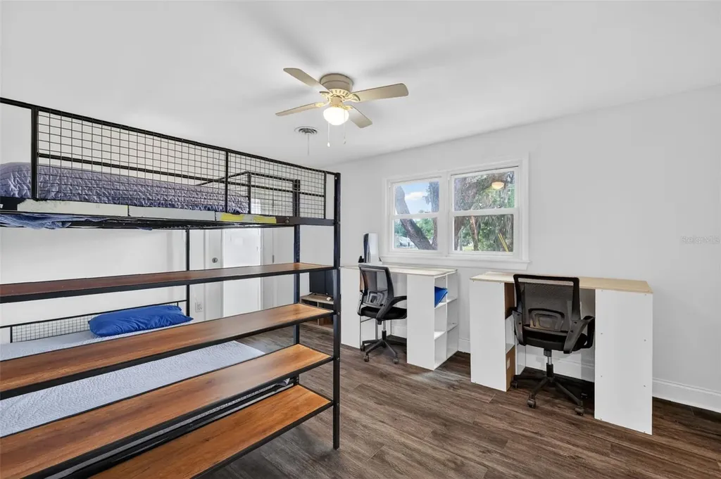 5537 Lake Street Mount Dora FL 32757