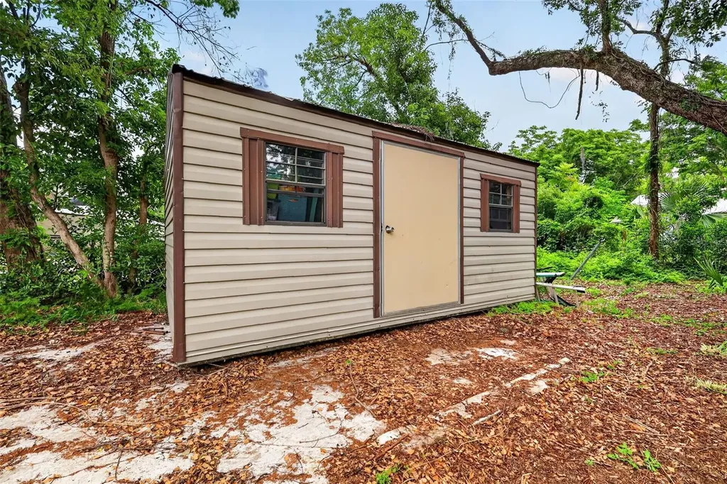 5537 Lake Street Mount Dora FL 32757