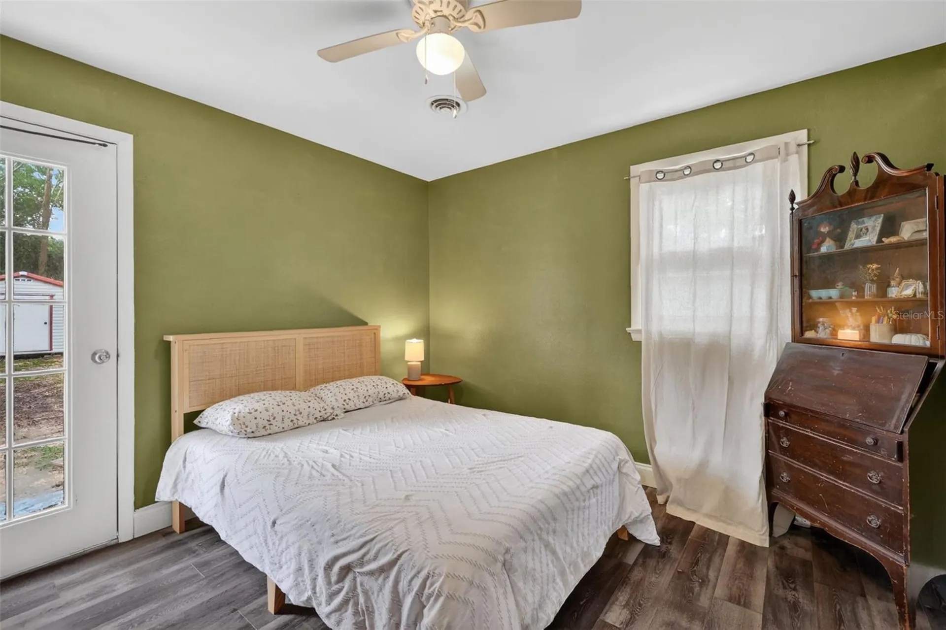5537 Lake Street Mount Dora FL 32757