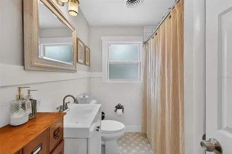 5537 Lake Street Mount Dora FL 32757