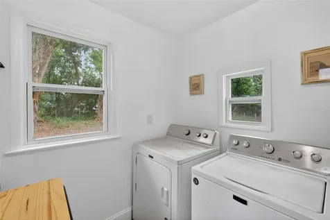 5537 Lake Street Mount Dora FL 32757