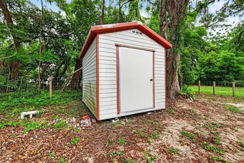 5537 Lake Street Mount Dora FL 32757