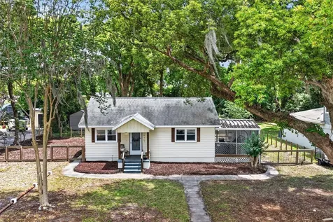 5537 Lake Street Mount Dora FL 32757