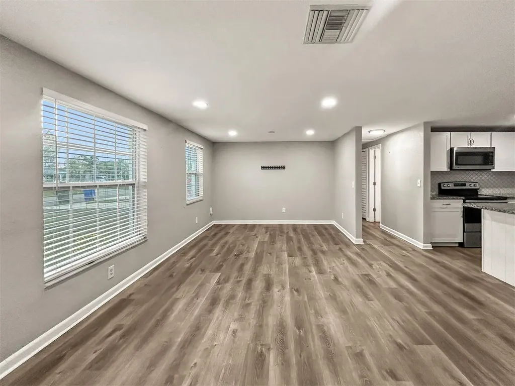306 Flamingo Drive Apollo Beach FL 33572