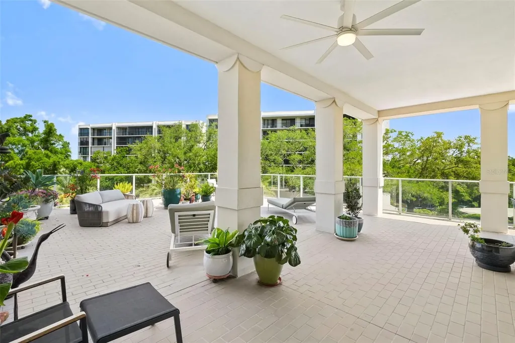 8 Palm Terrace Clearwater FL 33756
