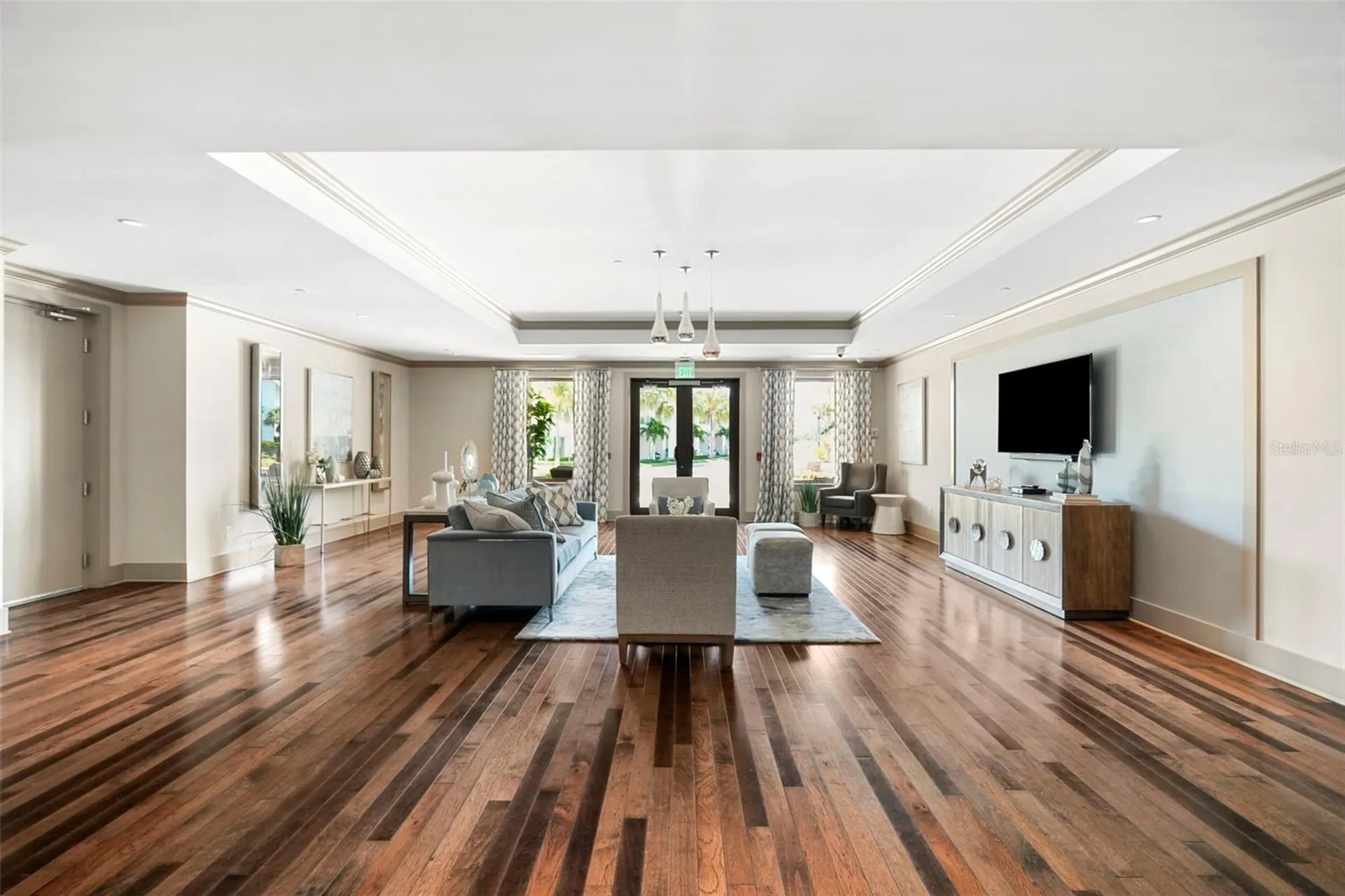 8 Palm Terrace Clearwater FL 33756