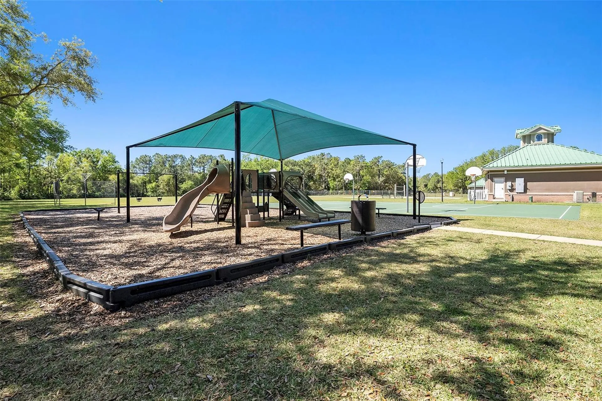 19328 Autumn Woods Avenue Tampa FL 33647