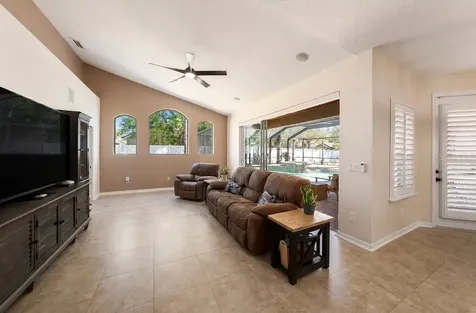 19328 Autumn Woods Avenue Tampa FL 33647