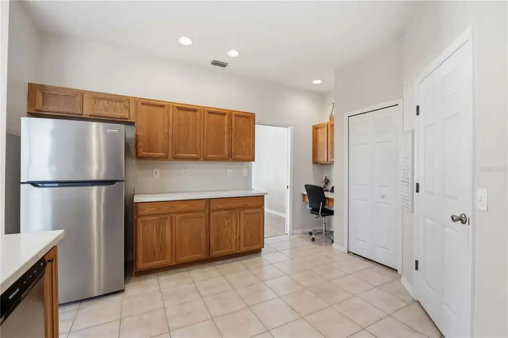 7740 Castleisland Drive Sarasota FL 34240