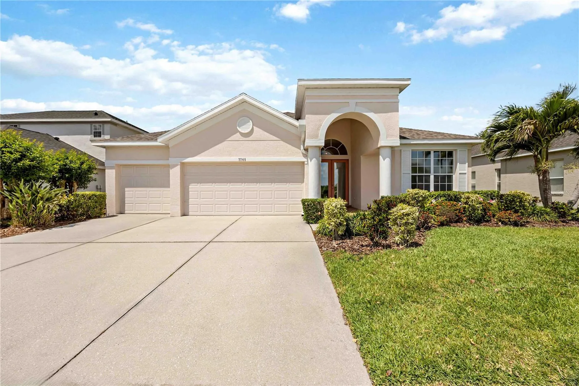 7740 Castleisland Drive Sarasota FL 34240