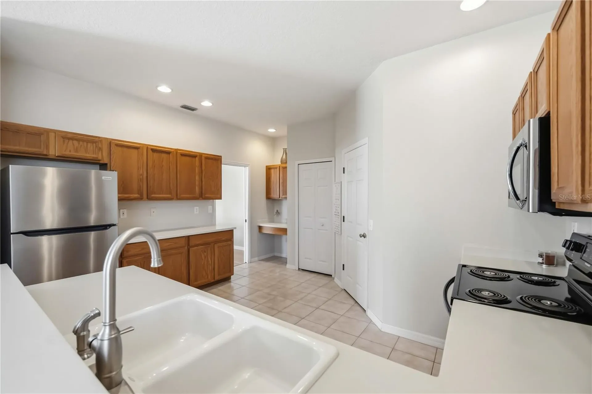 7740 Castleisland Drive Sarasota FL 34240