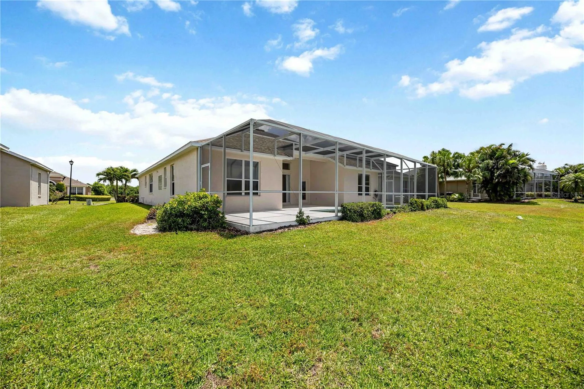 7740 Castleisland Drive Sarasota FL 34240