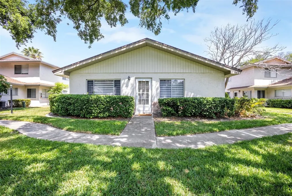 1831 Bough Avenue Clearwater FL 33760