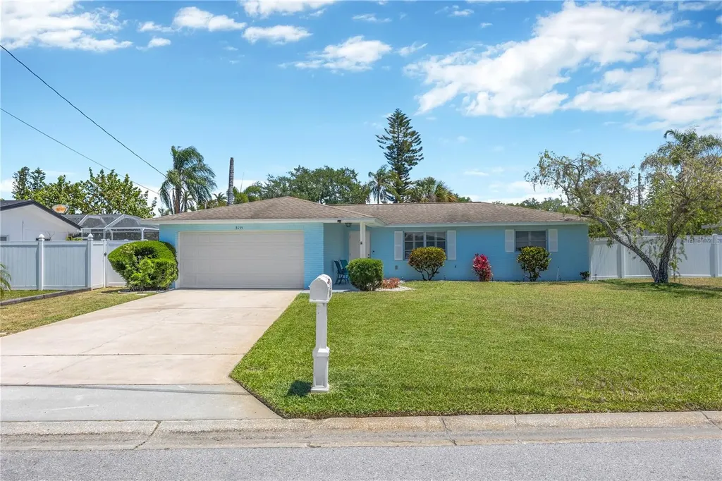 2155 Edythe Drive Dunedin FL 34698