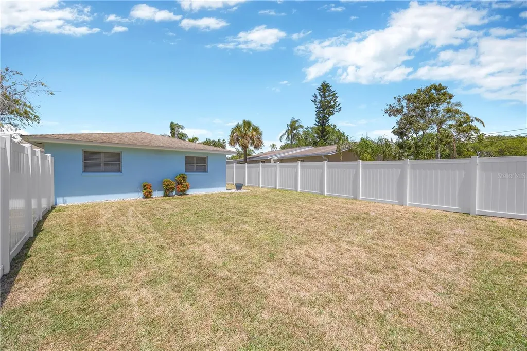 2155 Edythe Drive Dunedin FL 34698