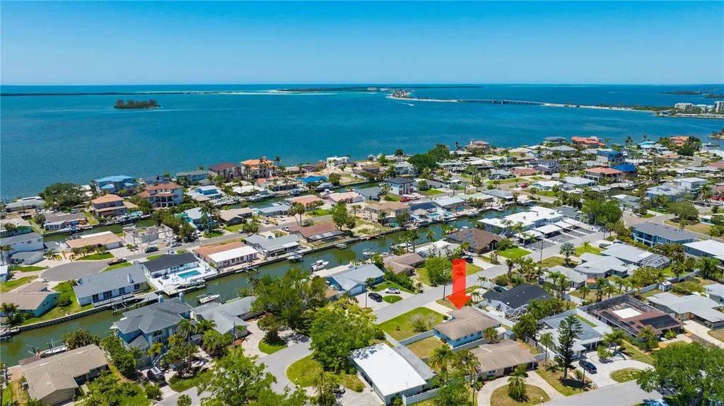 2155 Edythe Drive Dunedin FL 34698