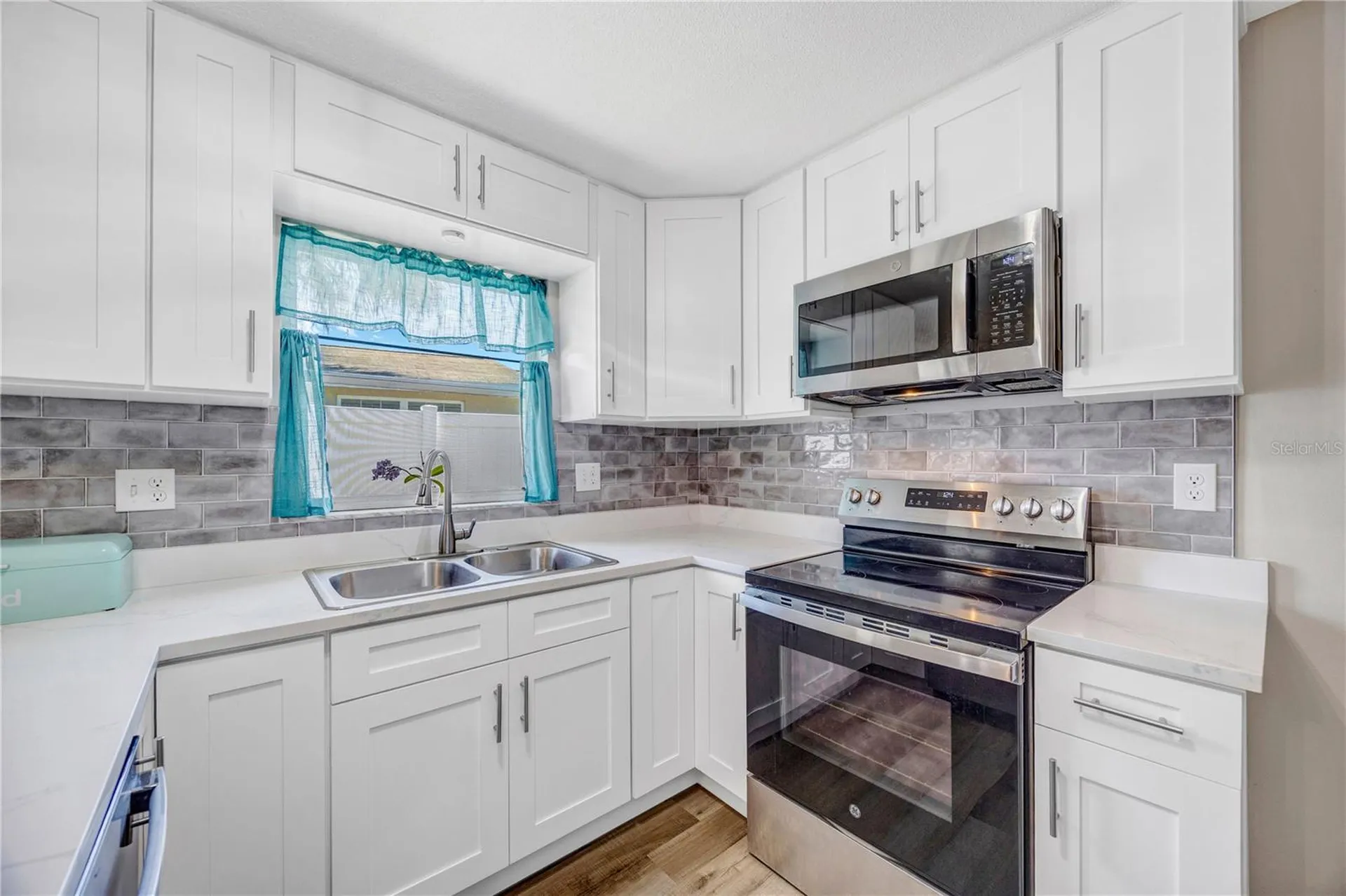 2155 Edythe Drive Dunedin FL 34698