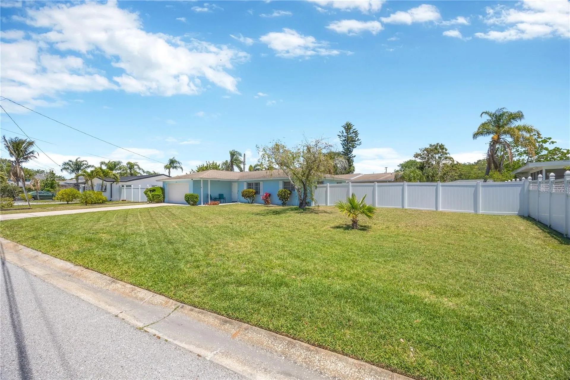2155 Edythe Drive Dunedin FL 34698