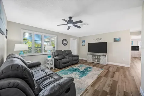 2155 Edythe Drive Dunedin FL 34698