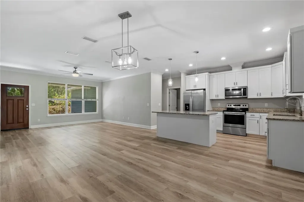 25726 SW 19th Avenue Newberry FL 32669