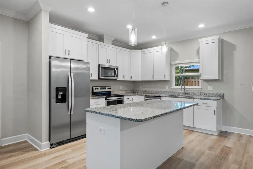 25726 SW 19th Avenue Newberry FL 32669