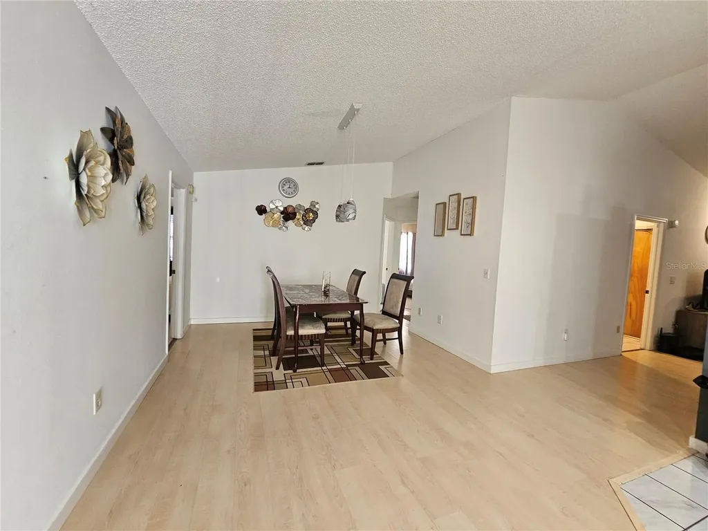 1885 Feather Tree Circle Clearwater FL 33765