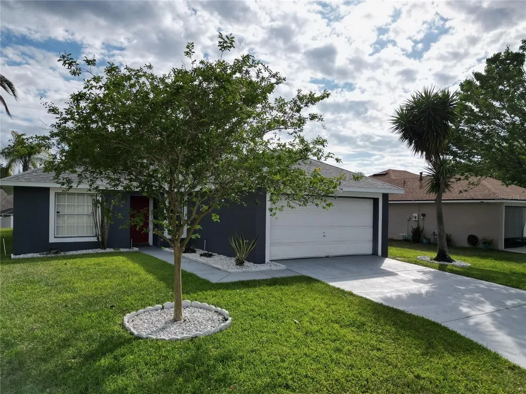 419 Wellesly Drive Davenport FL 33897