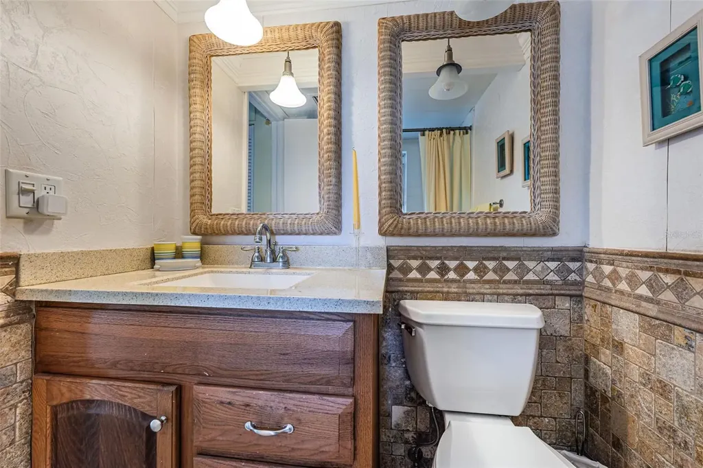 4750 Cove Circle St Petersburg FL 33708