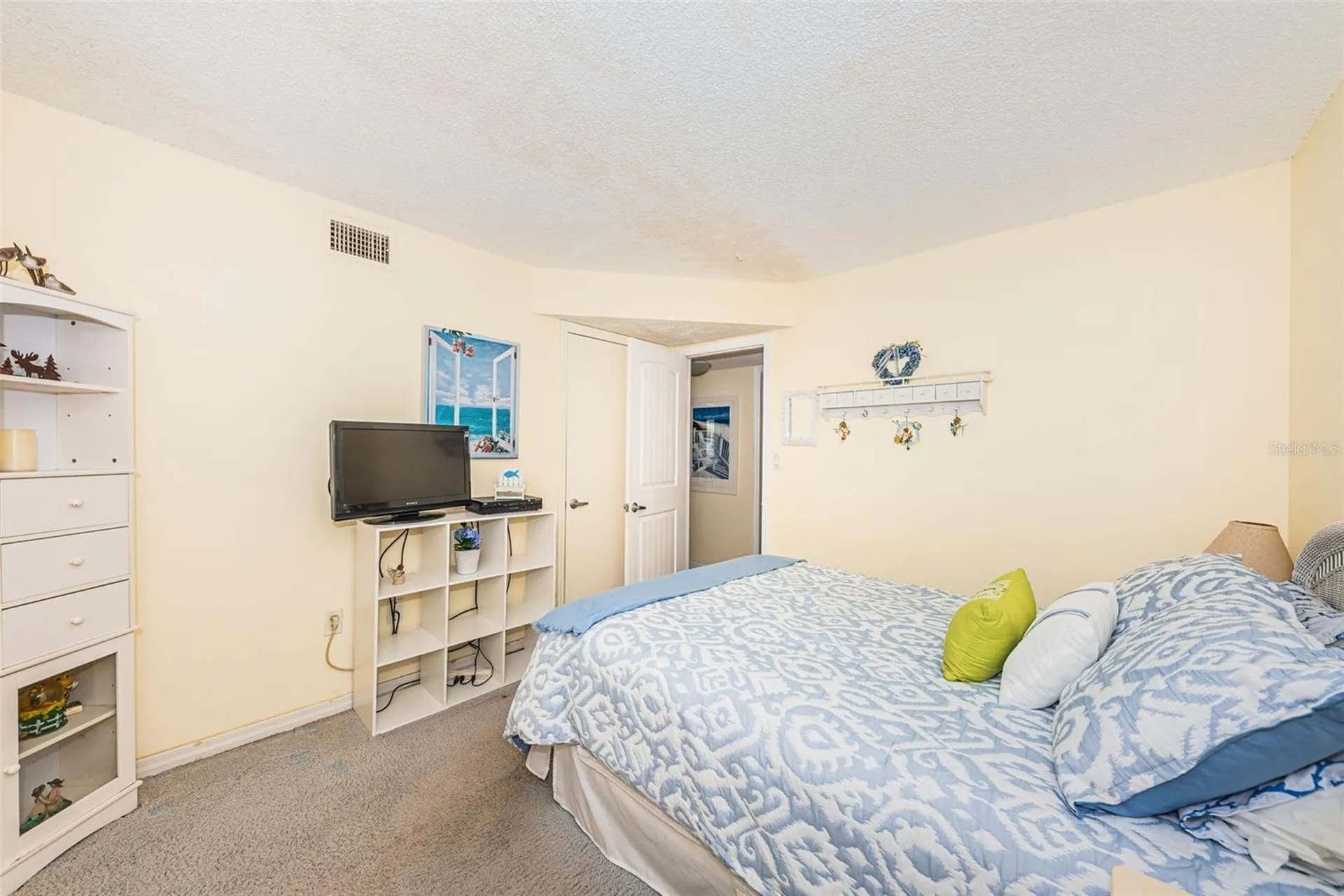 4750 Cove Circle St Petersburg FL 33708